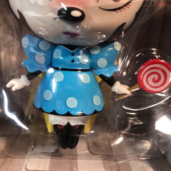 The World of Miss Mindy Disney Showcase Minnie 7" Vinyl Figure Enesco Series 1 - Picture 4 of 12